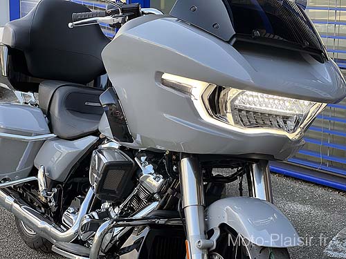 Harley Davidson HD Road Glide 117 Tour Pack Motorradvermietung Frankreich